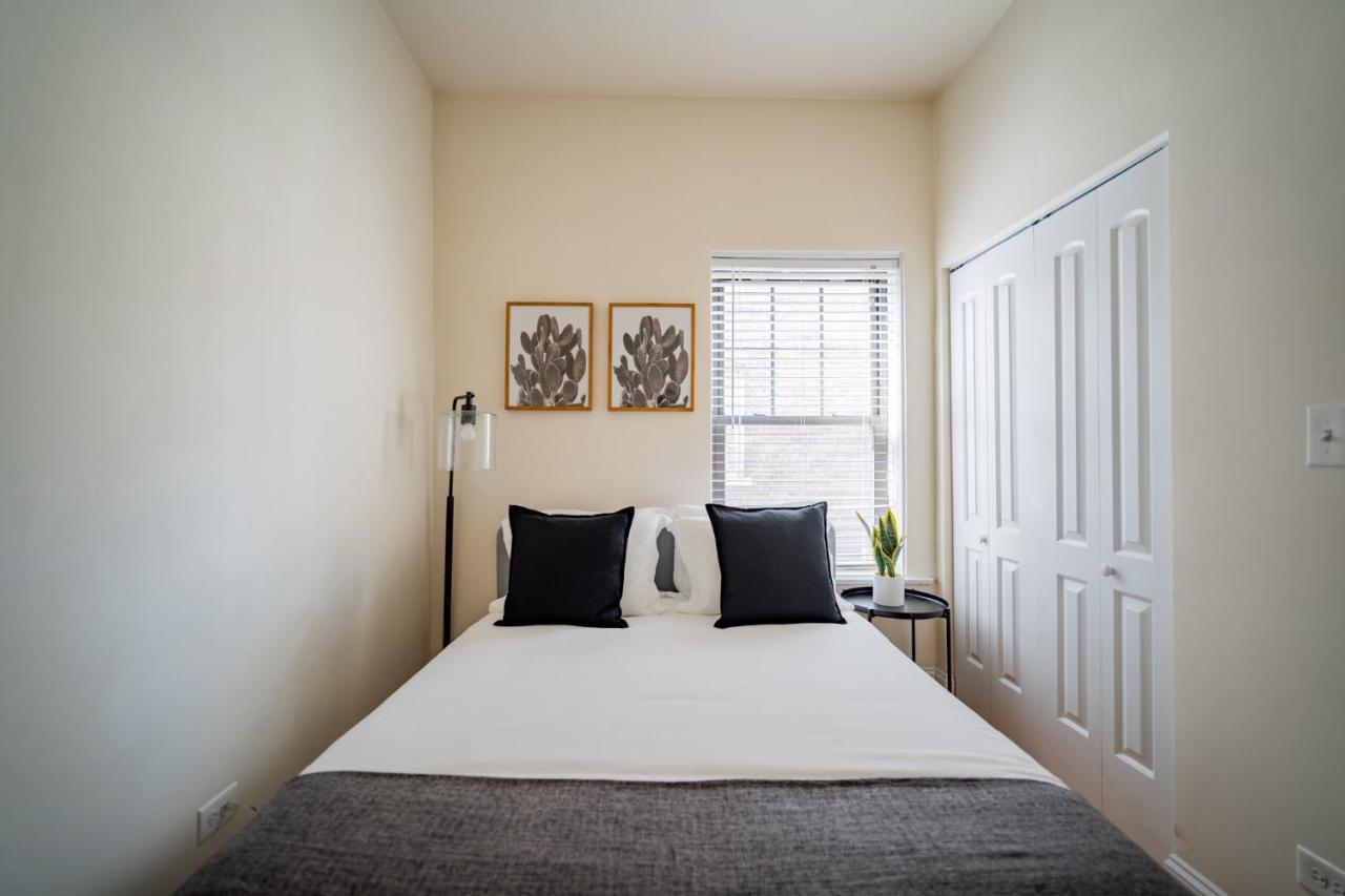 3-Bedroom Gem Apt With In-Unit Laundry - Lawndale 1 & 2 Rep Σικάγο Εξωτερικό φωτογραφία